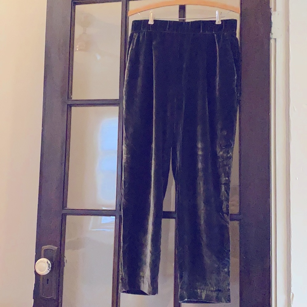 Ann Taylor Velour pants (black)